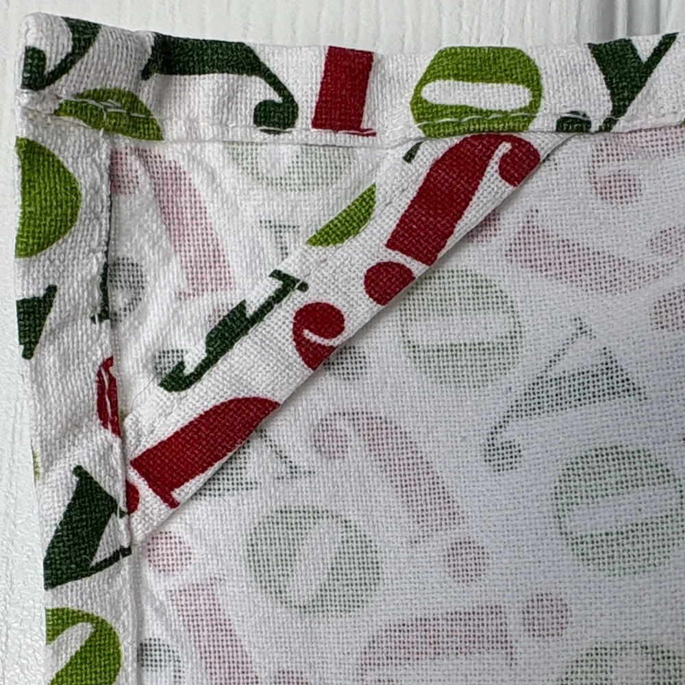 Crate&Barrel Festive Red and Green Kitchen Dish Tea Towel